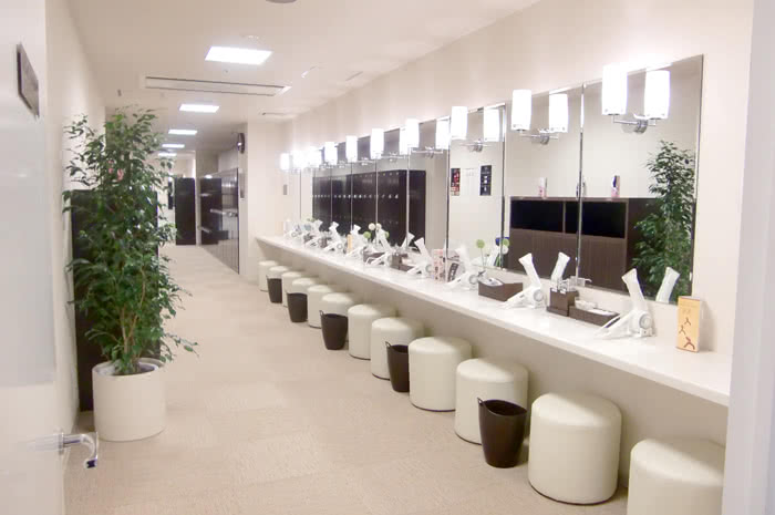 ホットヨガスタジオ loIve（ロイブ）仙台店