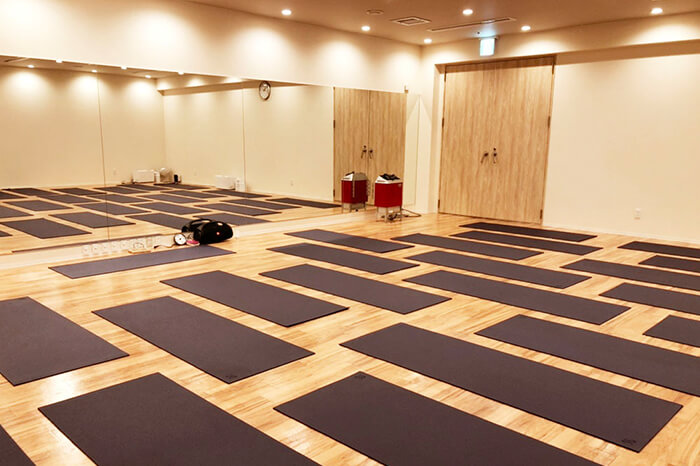 ホットヨガスタジオ loIve（ロイブ）紀伊川辺店